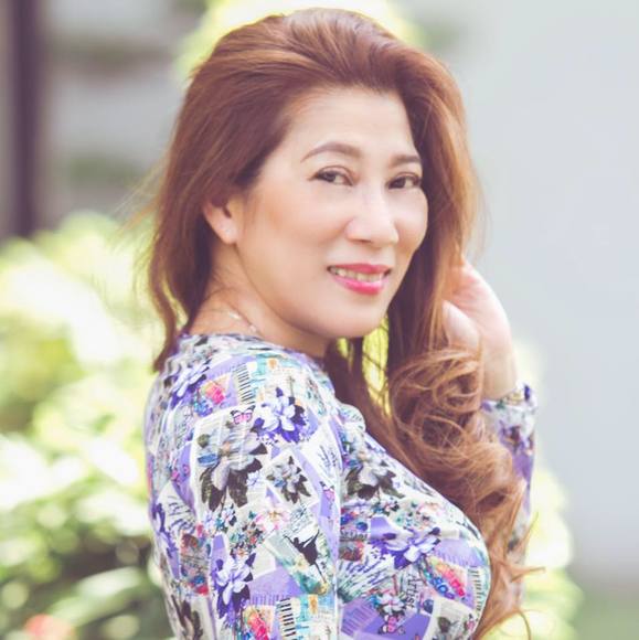 Meet your Posher, Huệ - Picture 1 of 1